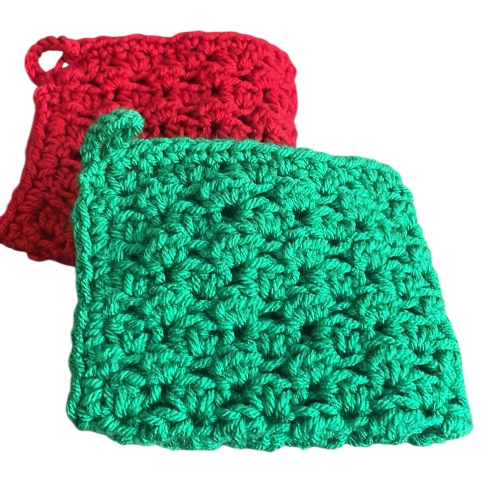 Handcrafted Wash Cloths Set 2 Solid Red Green Crochet Handmade Kitchen Bath